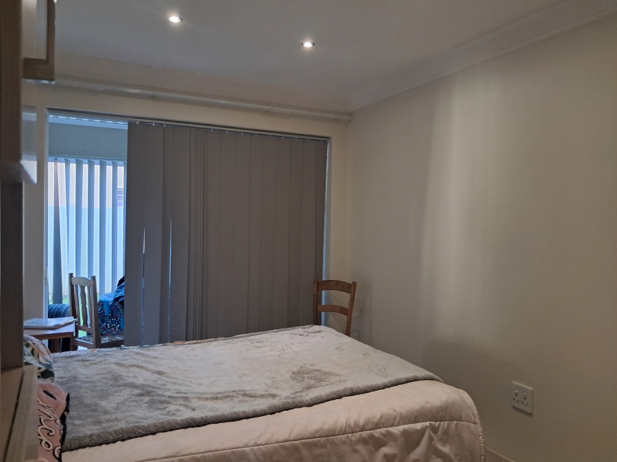 To Let 2 Bedroom Property for Rent in Jeffreys Bay Central Eastern Cape